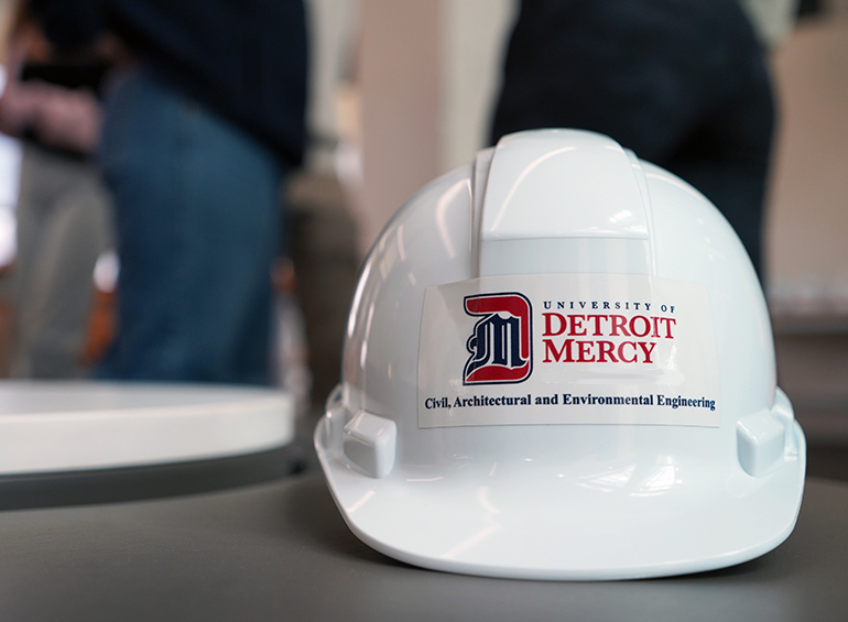 UDM hard hat